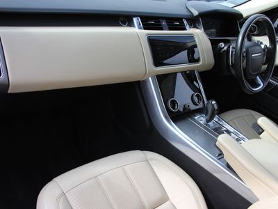 2019 Land Rover Range Rover Sport
