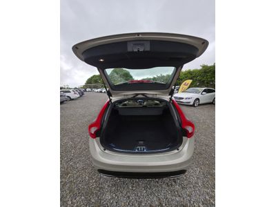 2017 Volvo V60