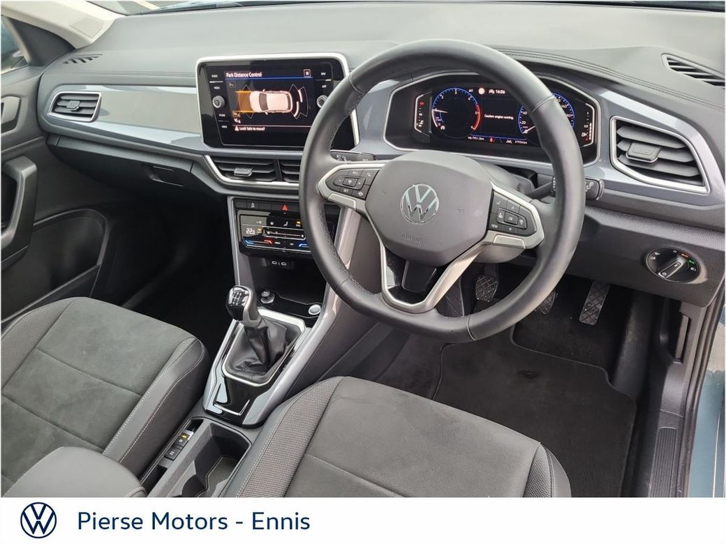 2025 Volkswagen T-Roc