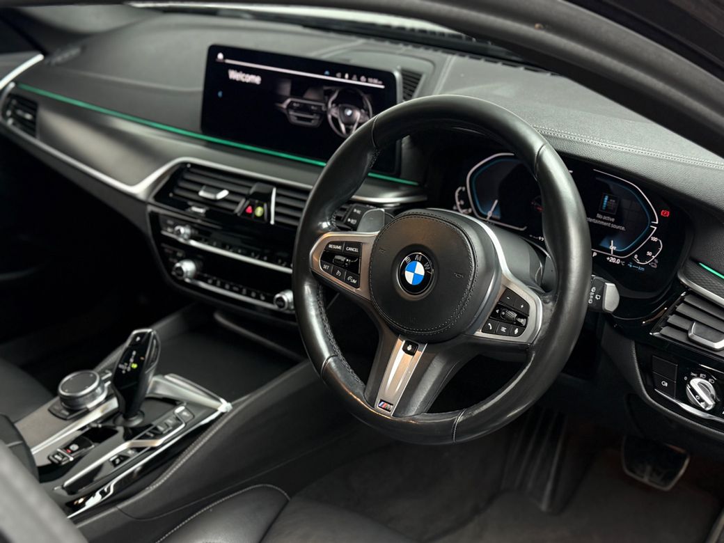 2021 BMW 5 Series