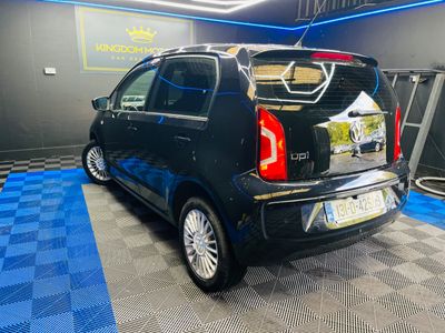 2013 Volkswagen up!