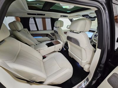 2025 Land Rover Range Rover