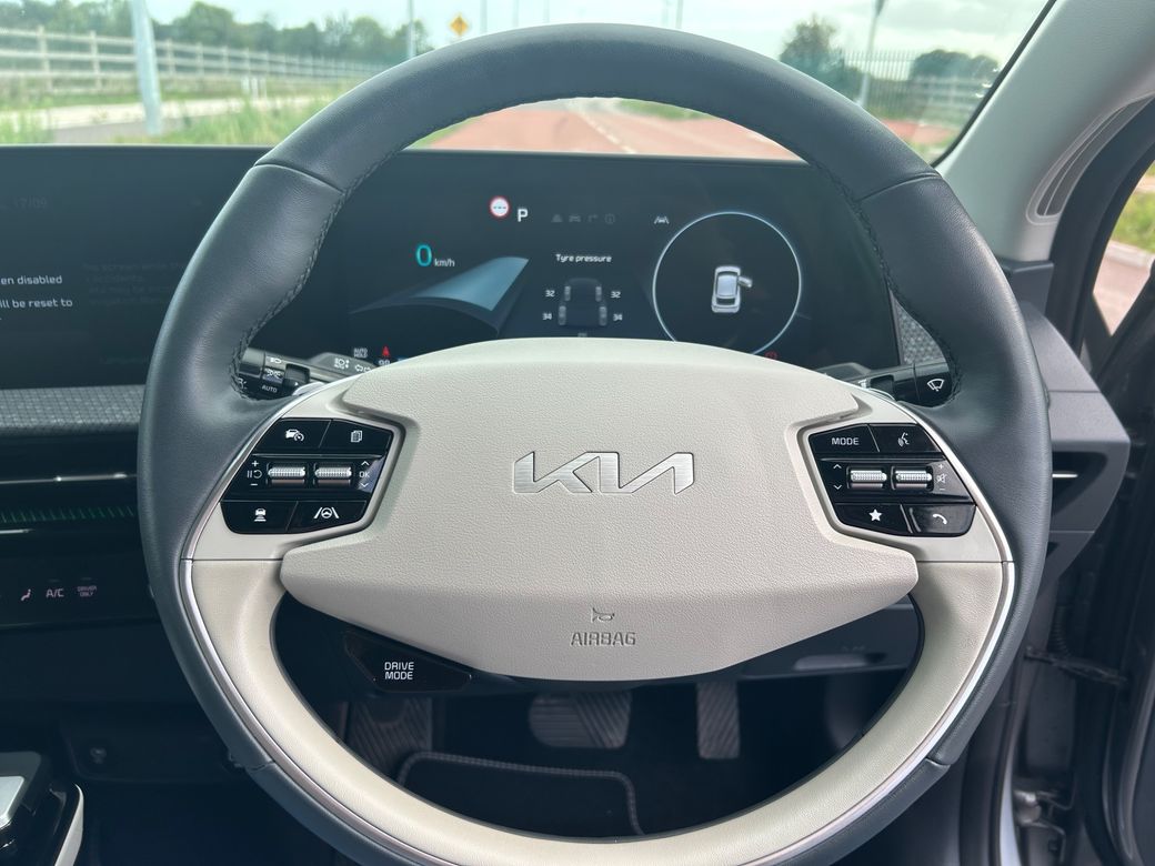 2023 Kia EV6
