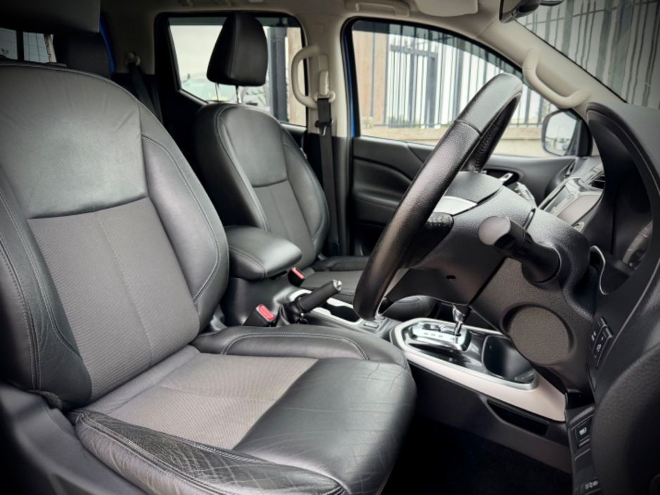 2020 Nissan Navara