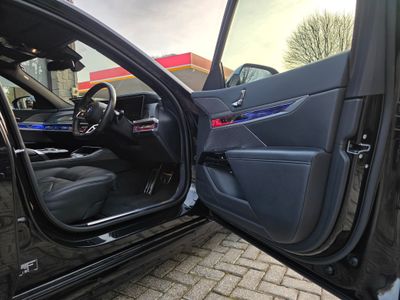 2024 BMW i7