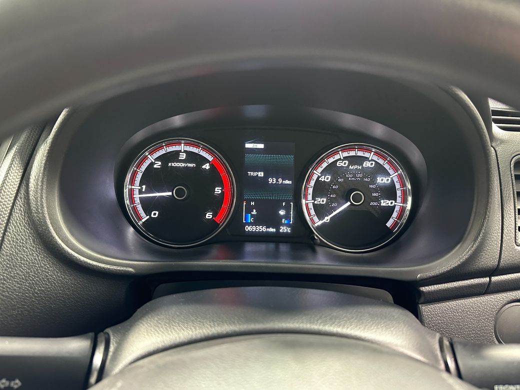 2020 Mitsubishi L200