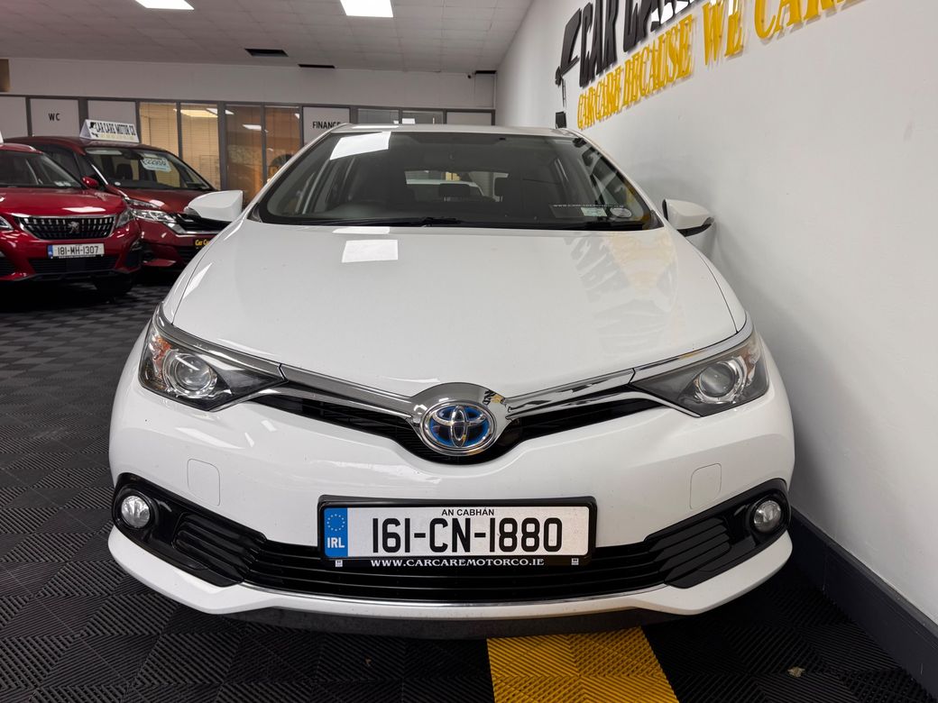 2016 Toyota Auris