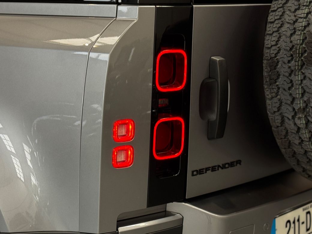 2021 Land Rover Defender