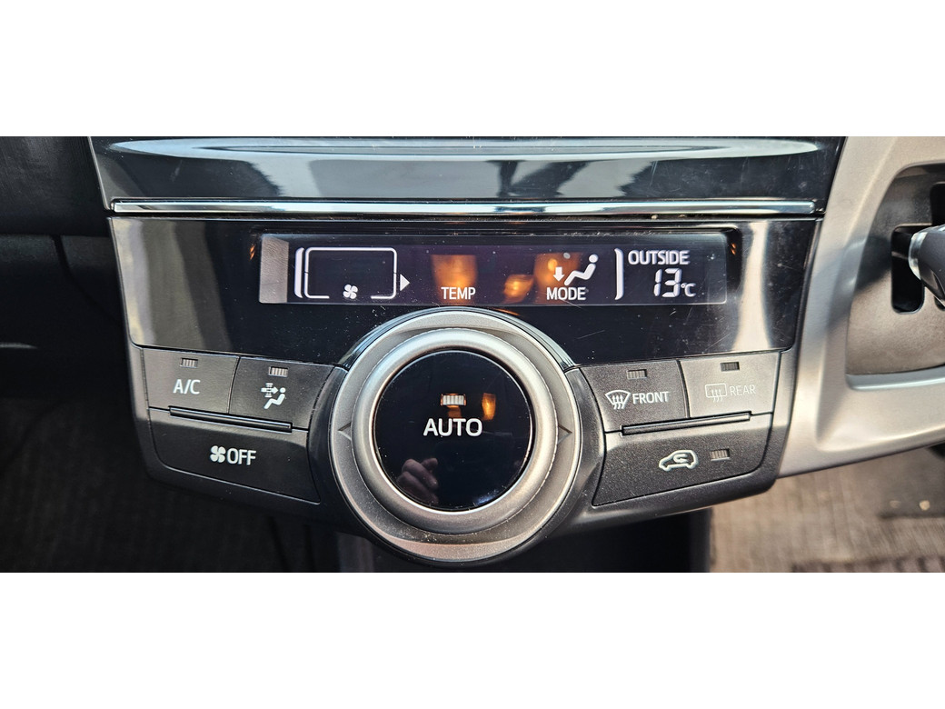 2015 Toyota Prius+