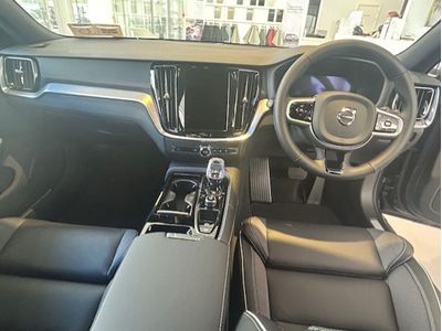 2025 Volvo V60