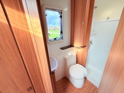 2014 BAILEY  APPROCH 745 LOW PROFILE MANUAL