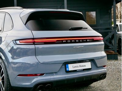 2025 Porsche Cayenne