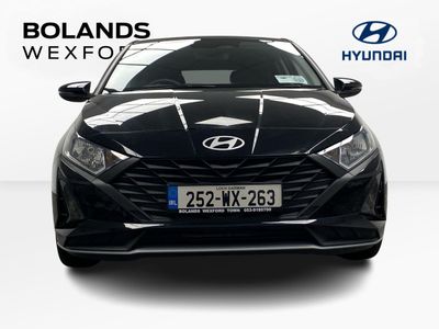 2025 Hyundai i20