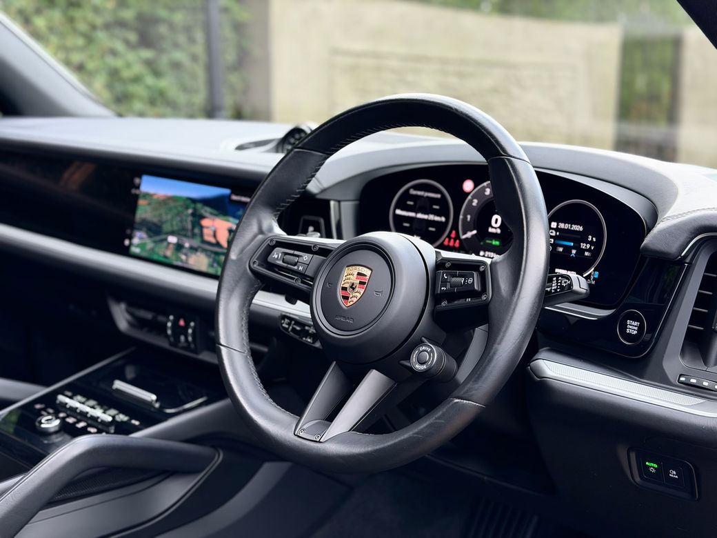 2024 Porsche Cayenne