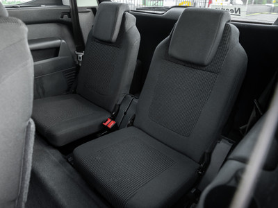 2015 Peugeot 5008