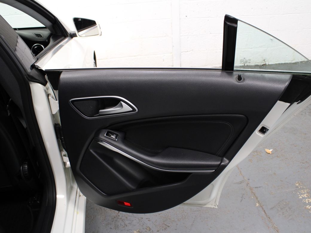2017 Mercedes-Benz CLA Class
