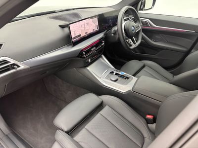 2025 BMW i4