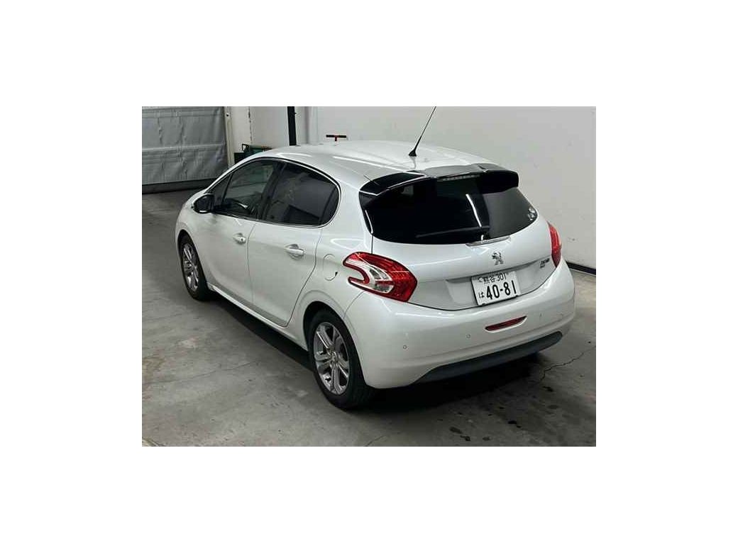 2014 Peugeot 208