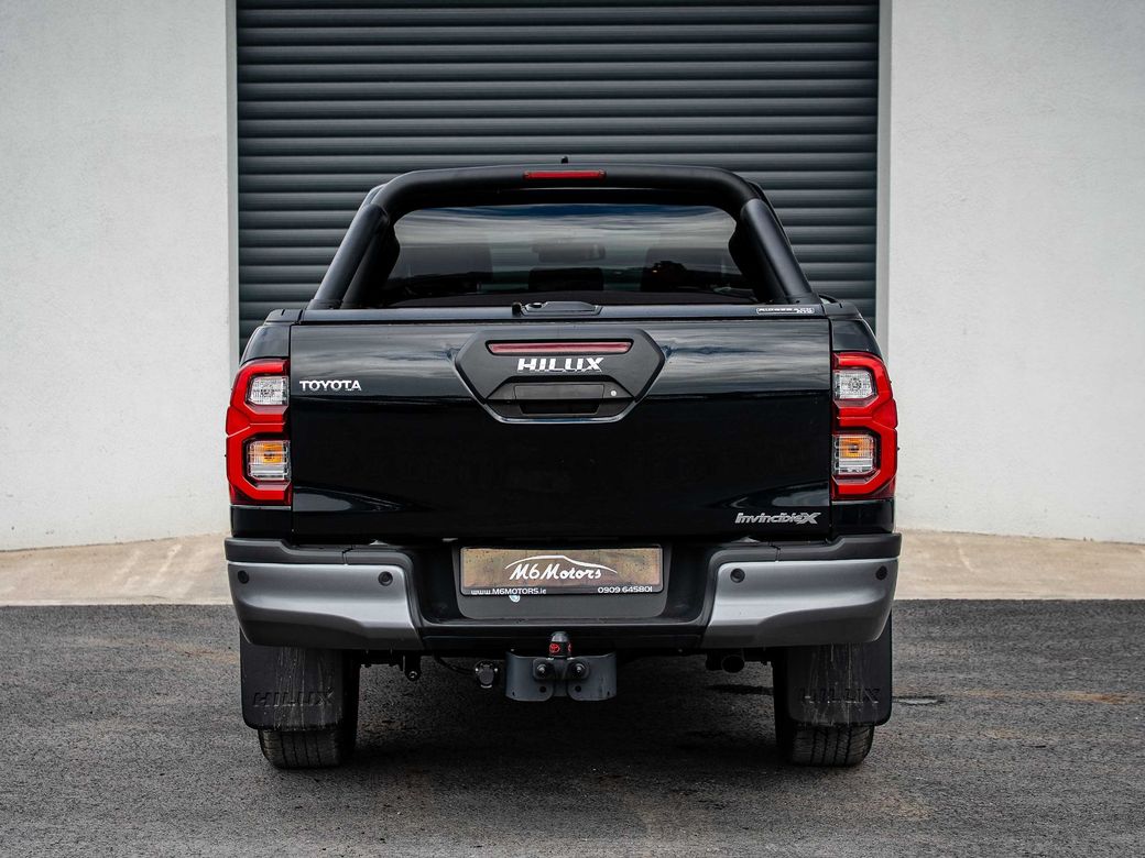 2025 Toyota Hilux