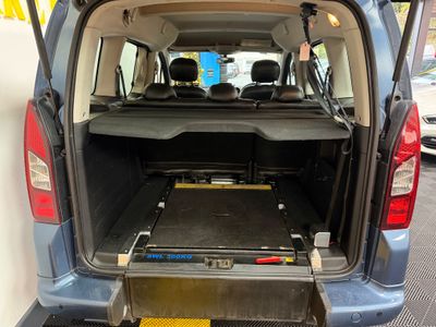 2013 Peugeot Partner