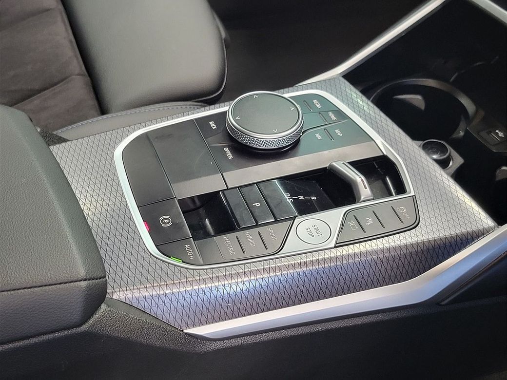 2024 BMW 3 Series