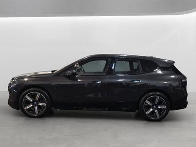 2025 BMW iX