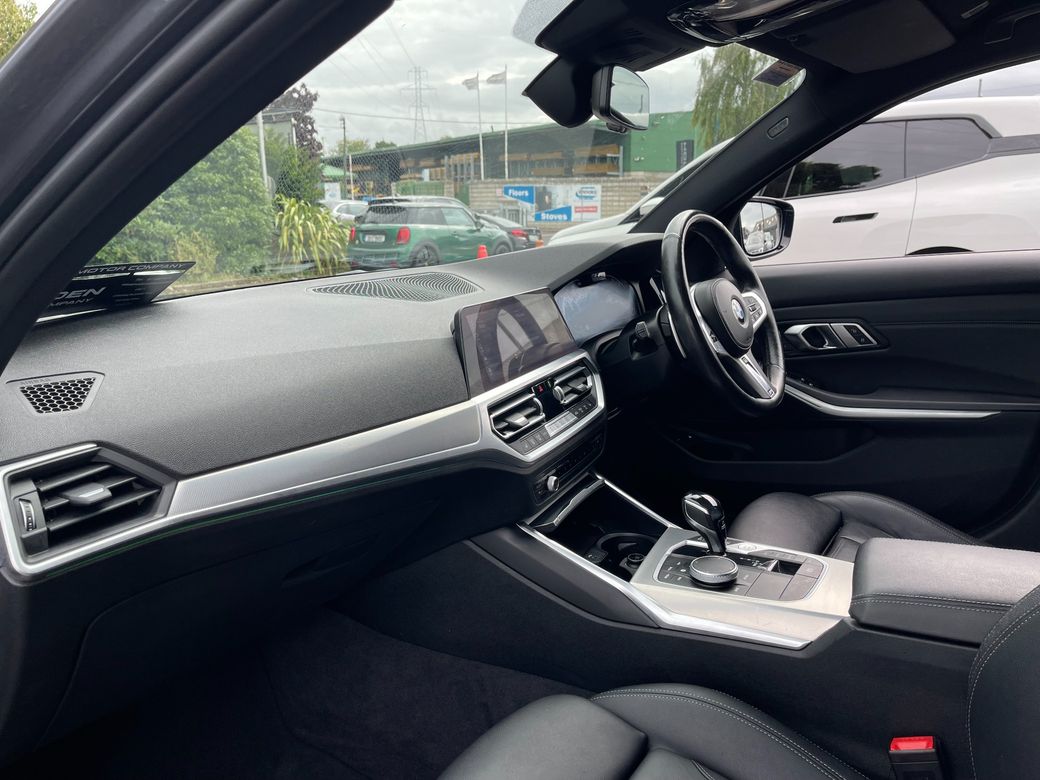 2021 BMW 3 Series