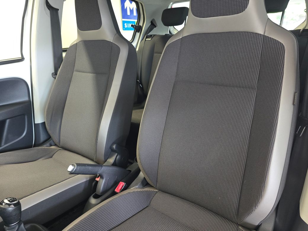 2015 Volkswagen up!