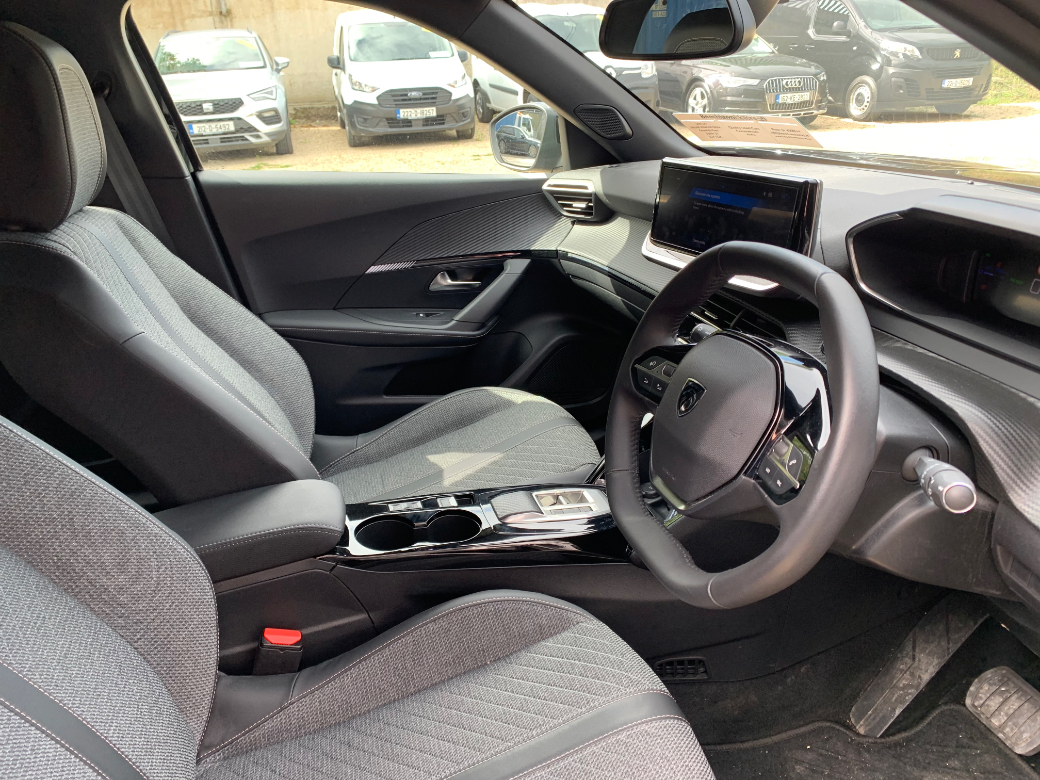 2024 Peugeot 2008