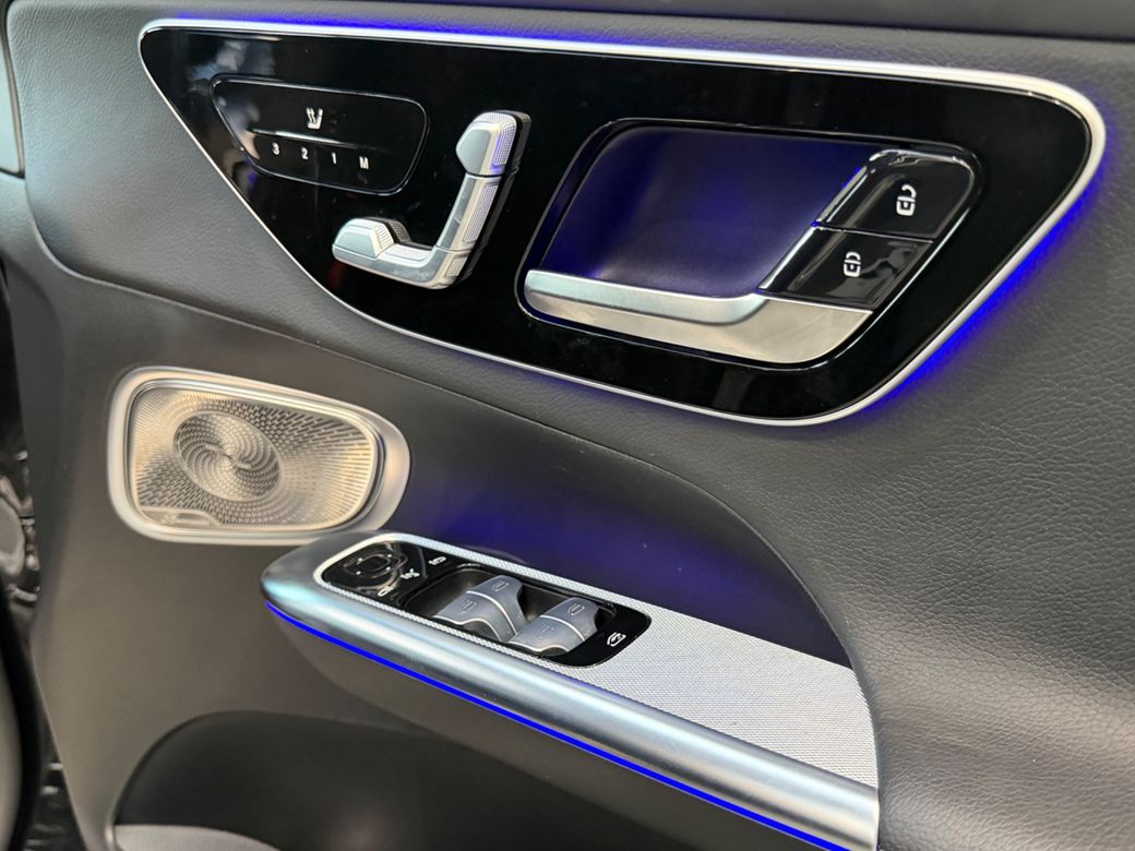 2023 Mercedes-Benz GLC Class