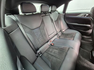 2022 BMW i4