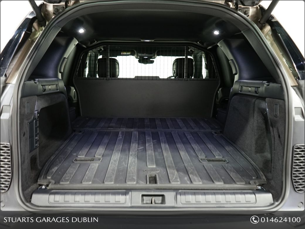 2025 Land Rover Discovery