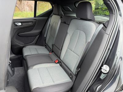 2023 Volvo XC40