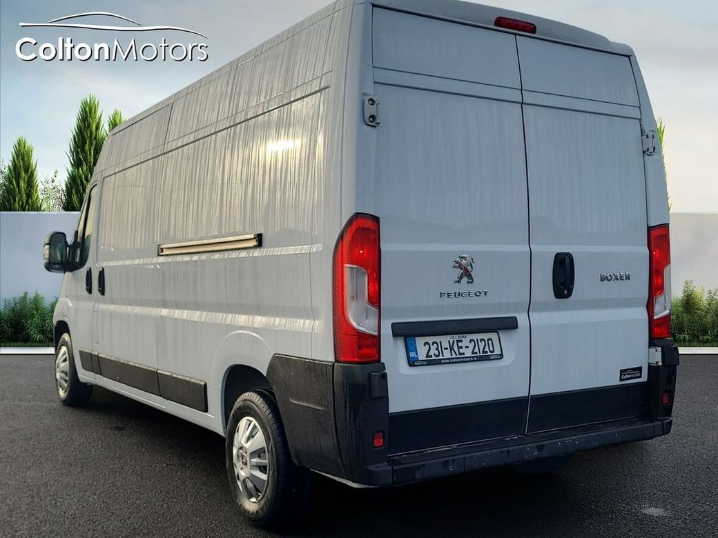 2023 Peugeot Boxer