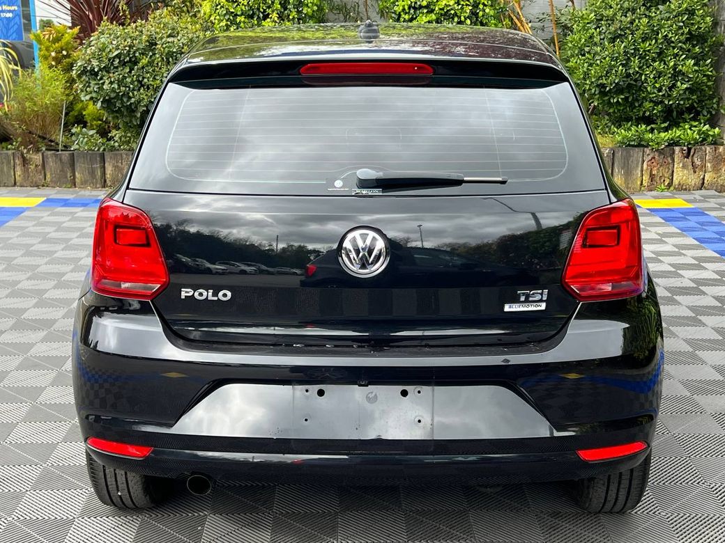 2017 Volkswagen Polo