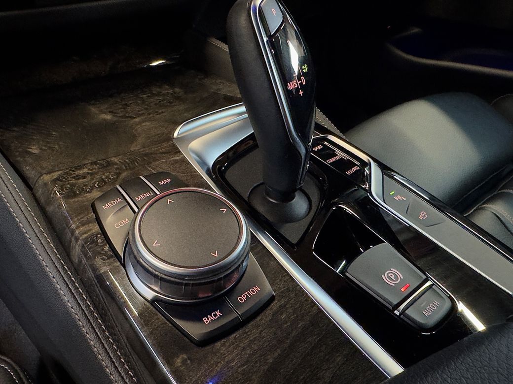 2019 BMW 5 Series