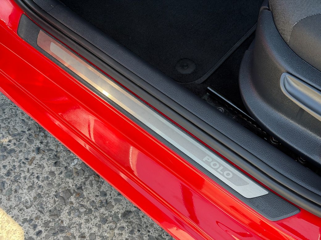 2015 Volkswagen Polo
