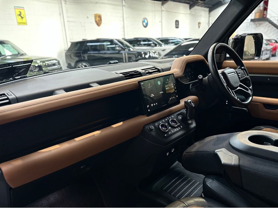 2023 Land Rover Defender