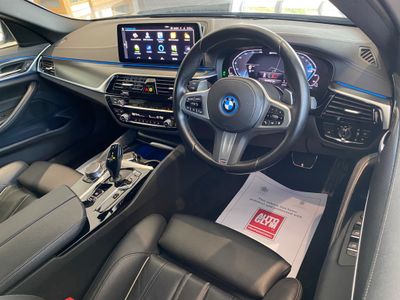 2022 BMW 5 Series