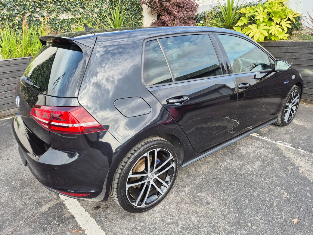 2016 Volkswagen Golf