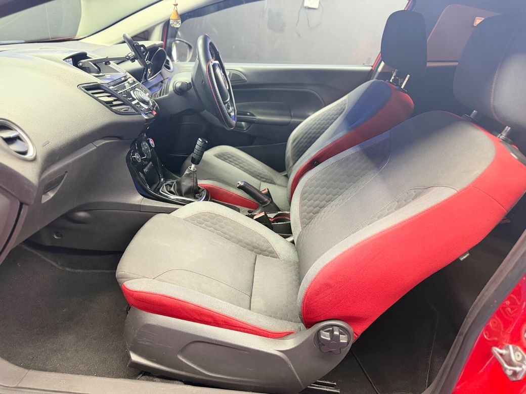 2014 Ford Fiesta