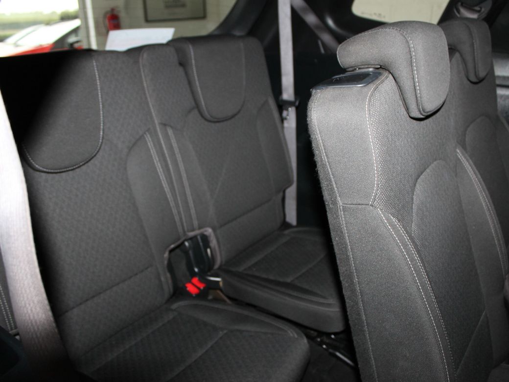 2019 Kia Carens