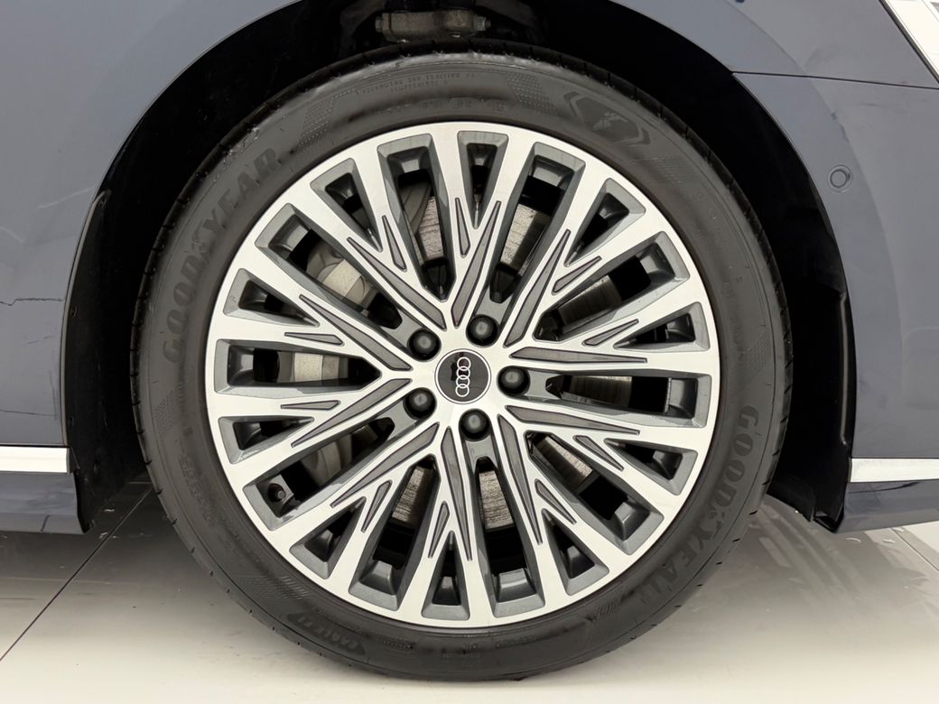 2023 Audi A8