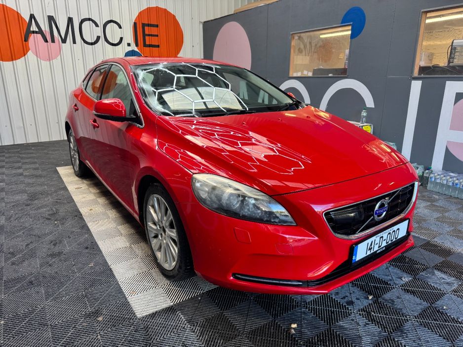 2014 Volvo V40