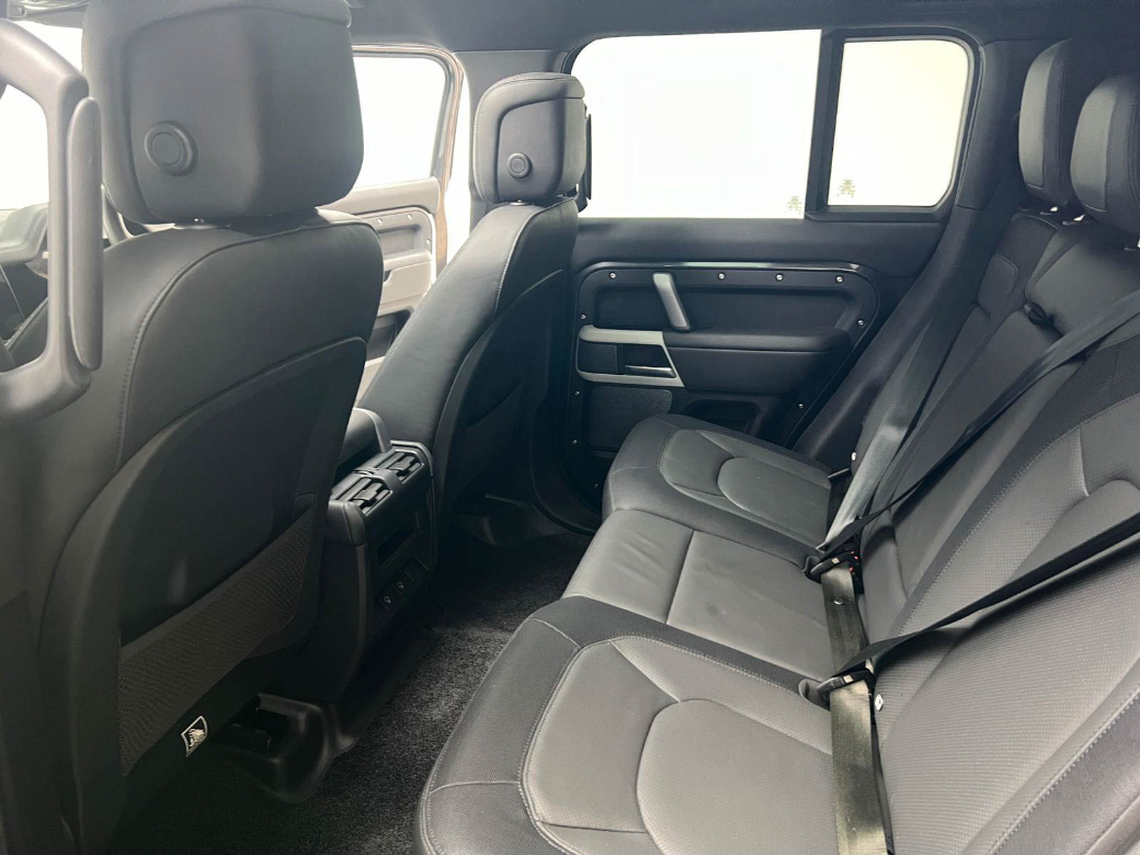 2024 Land Rover Defender