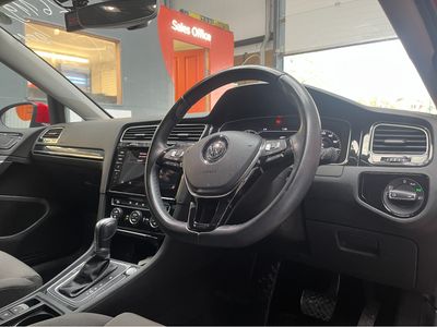 2019 Volkswagen Golf