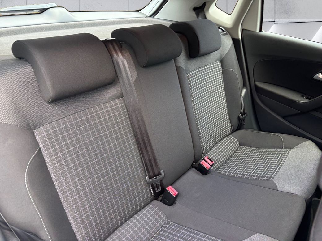 2015 Volkswagen Polo