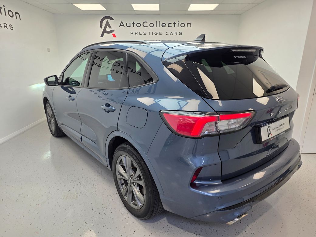 2022 Ford Kuga