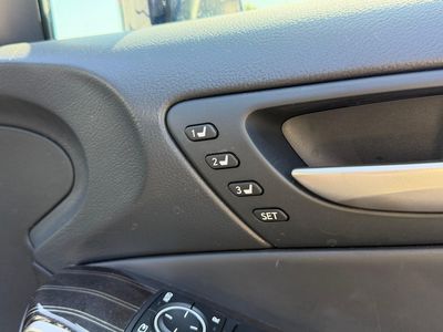 2018 Lexus IS 300h