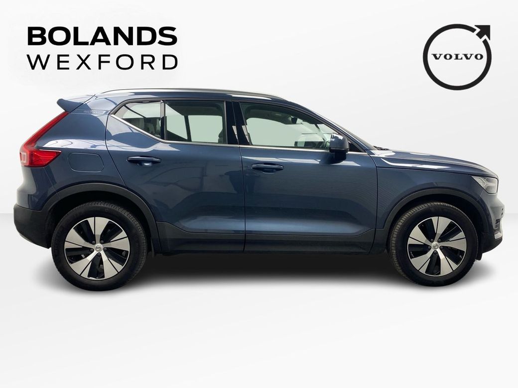 2021 Volvo XC40